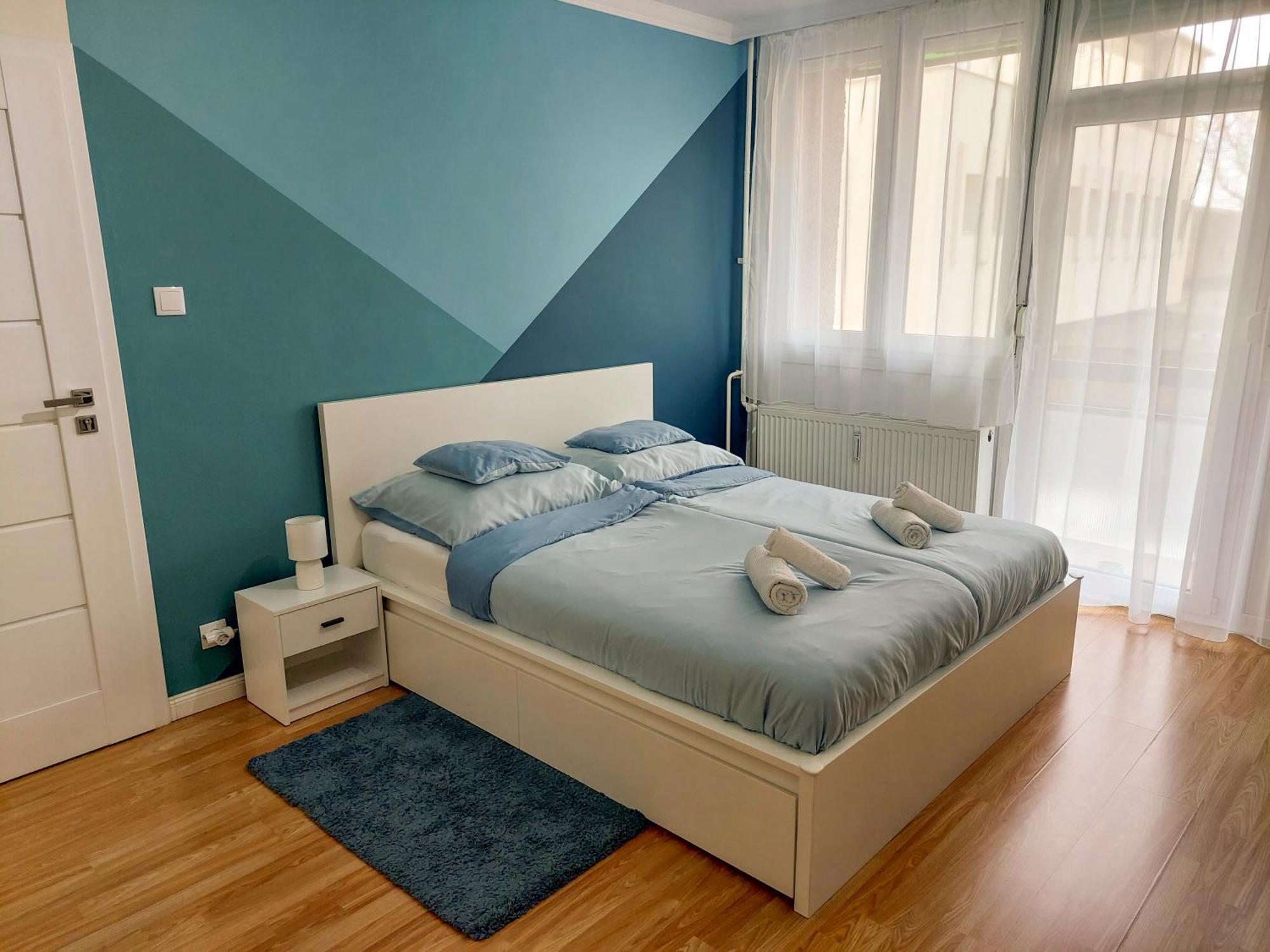 Aweshome City Apartment - 3 Bedrooms And Free Parking Debrecen Exterior foto